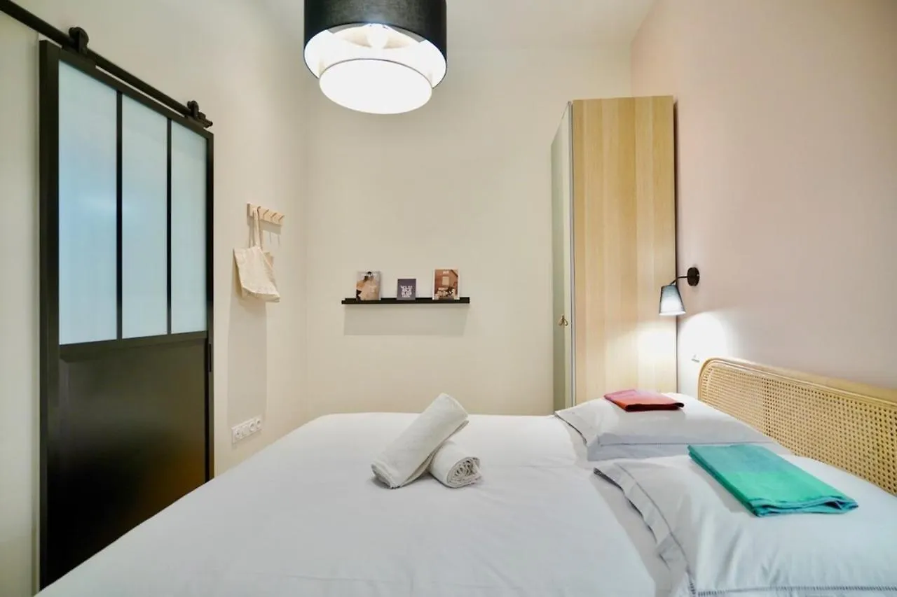 شقة Le Chana - Unique For 3 Guests - Terrace - St Paul ليون